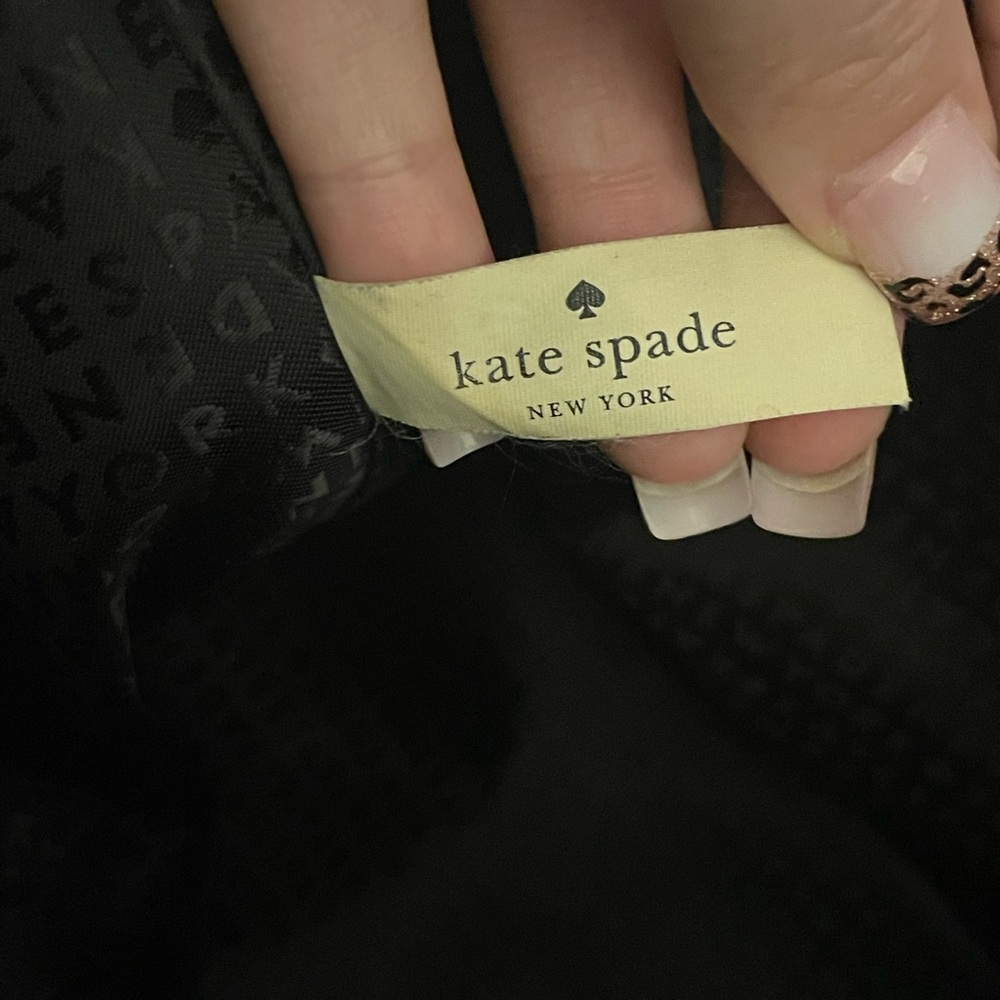 KATE SPADE Black Leather Medium Tote w Spade Bag Charm - Picture 12 of 15